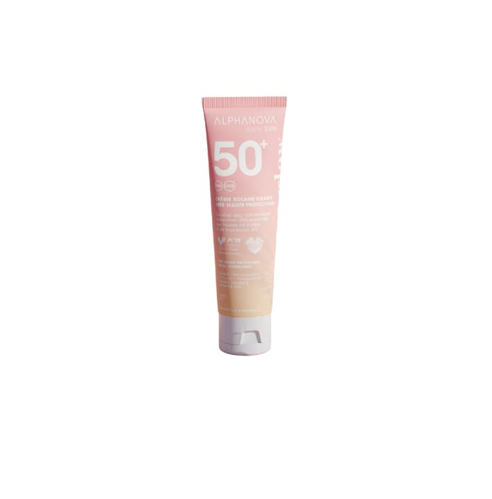 Igapäevane näokaitse nooruslikkusele ja sära säilitamiseks – SPF 50+ laia spektriga kaitse, UVA-kaitse tase 40 (vs 17 CEE). vAstaksantiini antioksüdantne jõud – 6000x tugevam kui C-vitamiin, kaitstes nahka vabade radikaalide eest. – Tõhustatud UVA-kaitse, mis aitab ennetada enneaegset vananemist. Kerge ja nahasõbralik koostis – Mitterasvane tekstuur – jätab nahale nähtamatu ja kerge viimistluse. – Niisutab ja rahustab nahka, mis on päikese käes olnud. – Monoi lõhnaga troopiline aroom, mis lisab luksuslikku suvetunnet igal kasutuskorral. Keskkonnasõbralik ja ohutu valik – Uue põlvkonna päikesefiltrid, mis kaitsevad nii inimeste tervist kui ka mereökosüsteeme. – Looduslikke koostisosi sisaldav valem, mis järgib orgaanilise kosmeetika standardeid (välja arvatud uuenduslikud filtrid). – Pakend valmistatud taaskasutatud ja taaskasutatavast plastist, et vähendada keskkonnamõju.